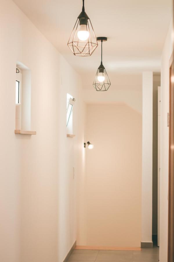 Almas Rooms Lagos Luaran gambar