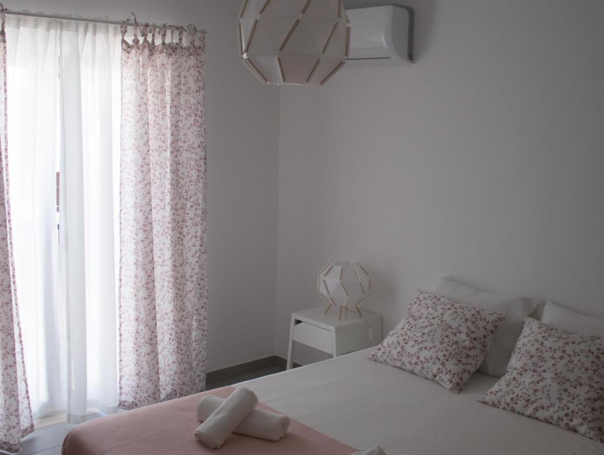 Almas Rooms Lagos Luaran gambar