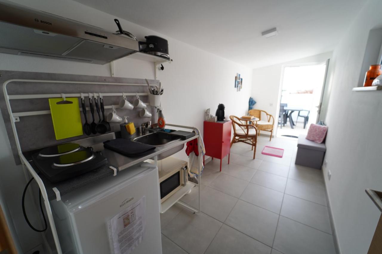 Almas Rooms Lagos Luaran gambar