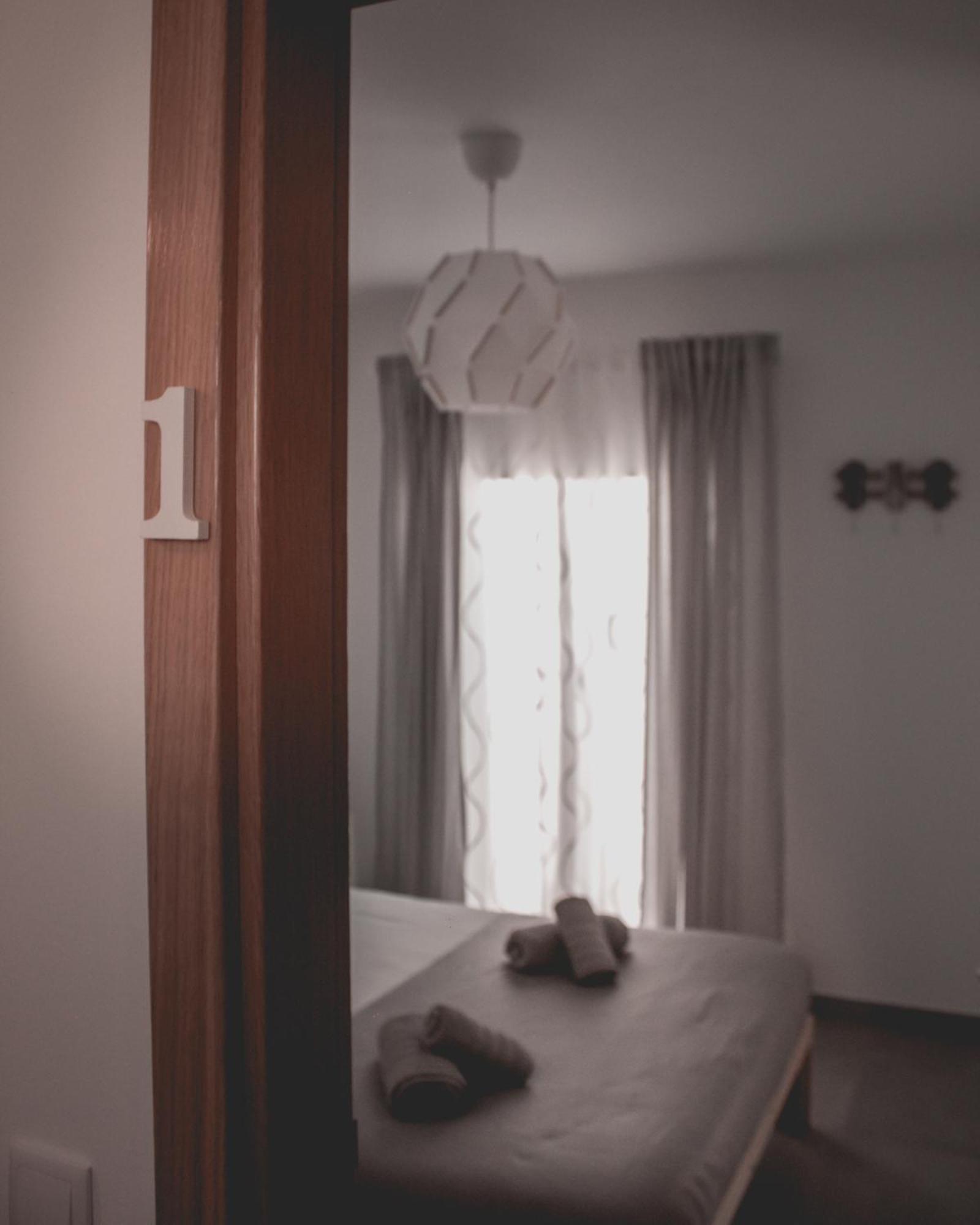 Almas Rooms Lagos Luaran gambar